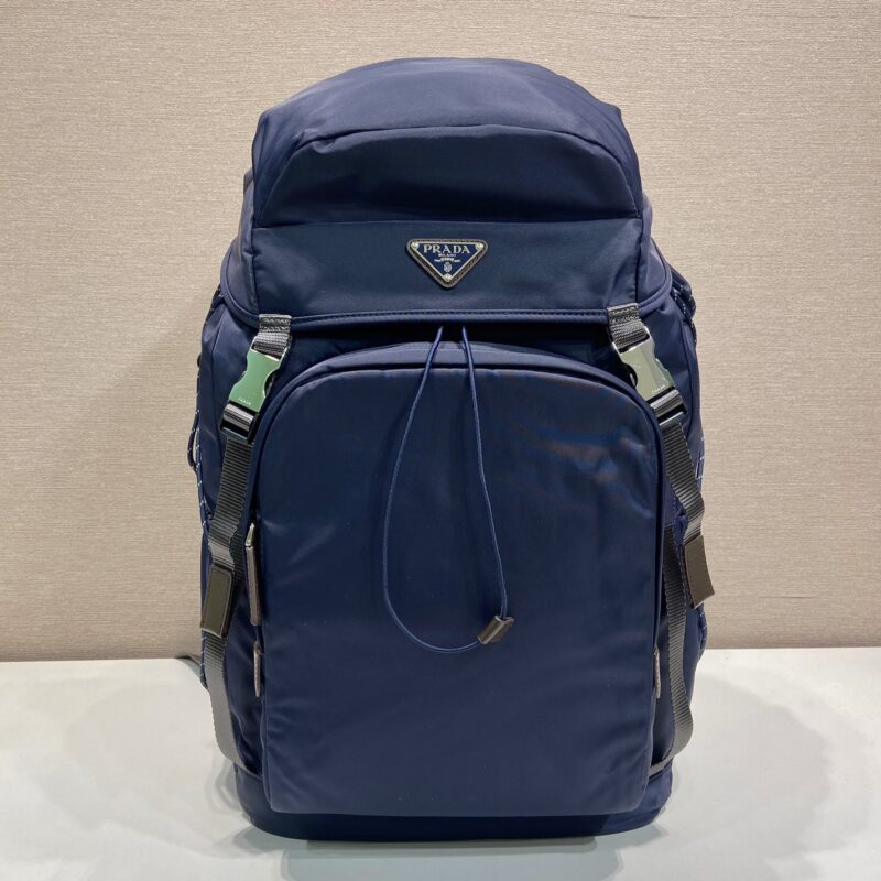 PRADA 新款背包🎉🎉2VZ123登山包