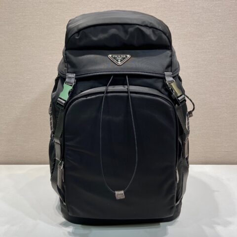 PRADA 新款背包🎉🎉2VZ123登山包