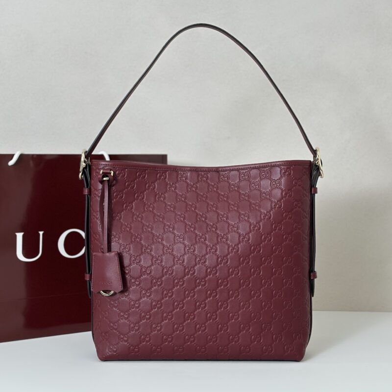 GUCCI 专柜品质，顶级原单货，实物实拍！款号847452酒红压字