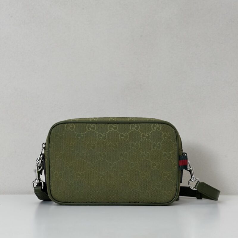 GUCCI 专柜品质，顶级原单货，实物实拍！款号834802绿布