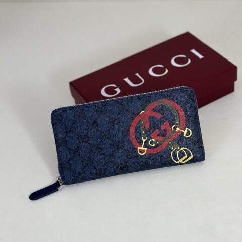 GUCCI 专柜品质，顶级原单货，实物实拍！款号855680兰胶马镫