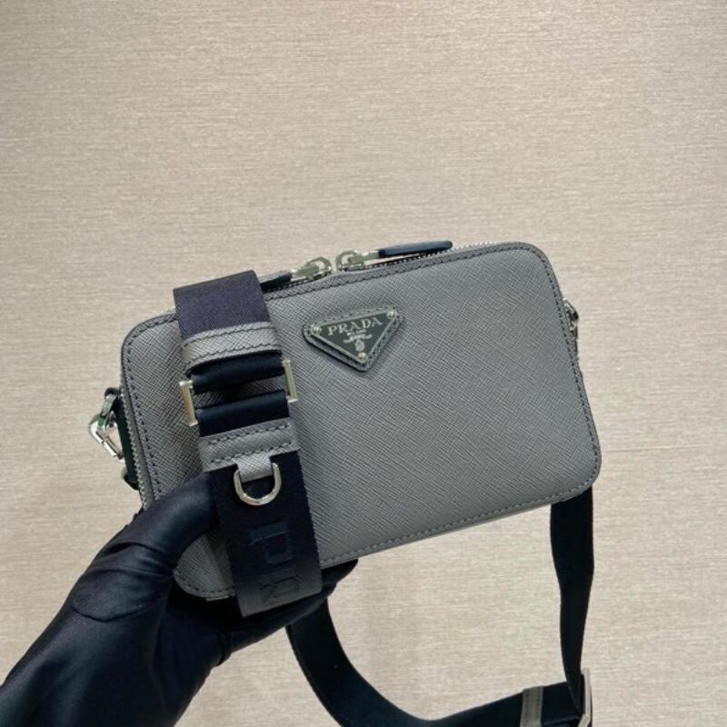 PRADA 新款邮差包🎉2VH173十字纹新色