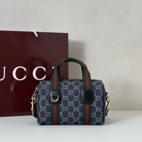 GUCCI 专柜品质，顶级原单货，实物实拍！款号859975蓝牛仔布
