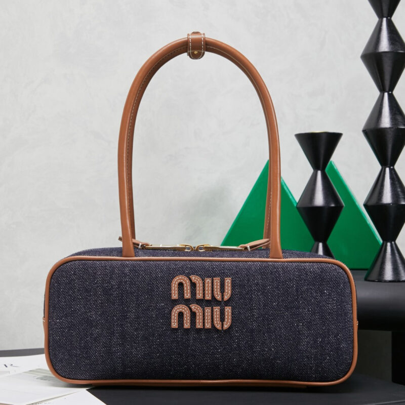 MIUMIU Miu新品保龄球 5BB173