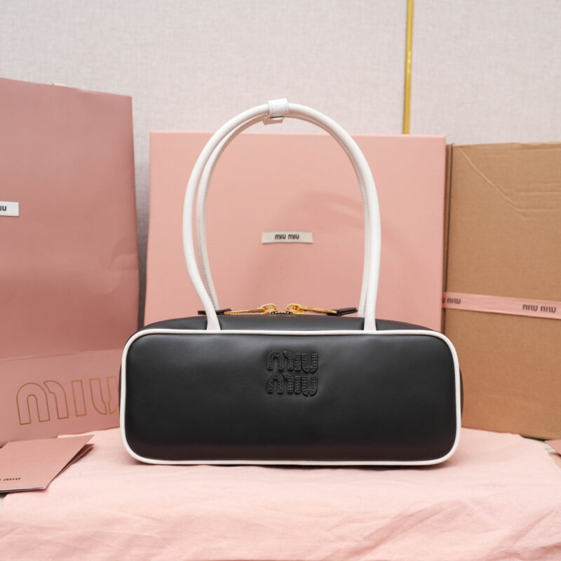 MIUMIU Miu新品保龄球 5BB173 (黑色/白)