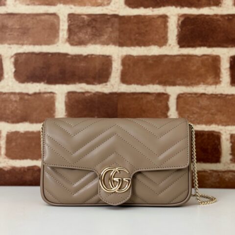 GUCCI 专柜品质，顶级原单货，实物实拍！款号751526灰褐配新浅粉