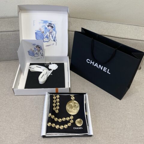 CHANEL 25k『珍珠丝巾』