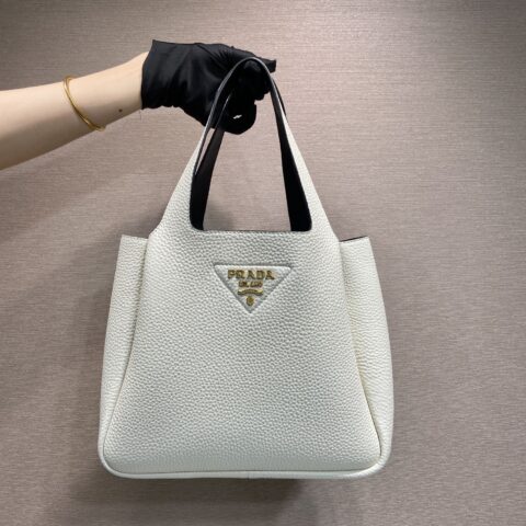 PRADA 新款水桶包✨1BG335