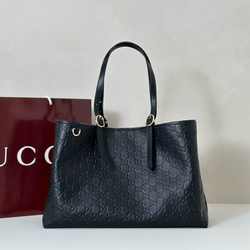 GUCCI 专柜品质，顶级原单货，实物实拍！款号815213克皮压字