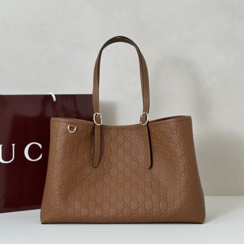 GUCCI 专柜品质，顶级原单货，实物实拍！款号815213棕皮压字