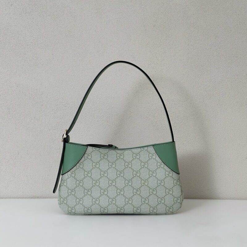 GUCCI 专柜品质，顶级原单货，实物实拍！款号820696绿胶