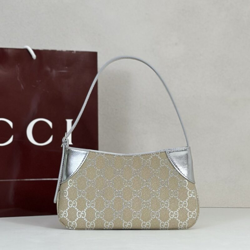 GUCCI 专柜品质，顶级原单货，实物实拍！款号820696杏银