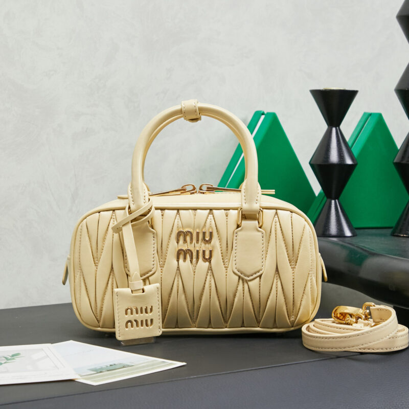 MIUMIU M家新款保龄球包包 5BB142 金盏花色