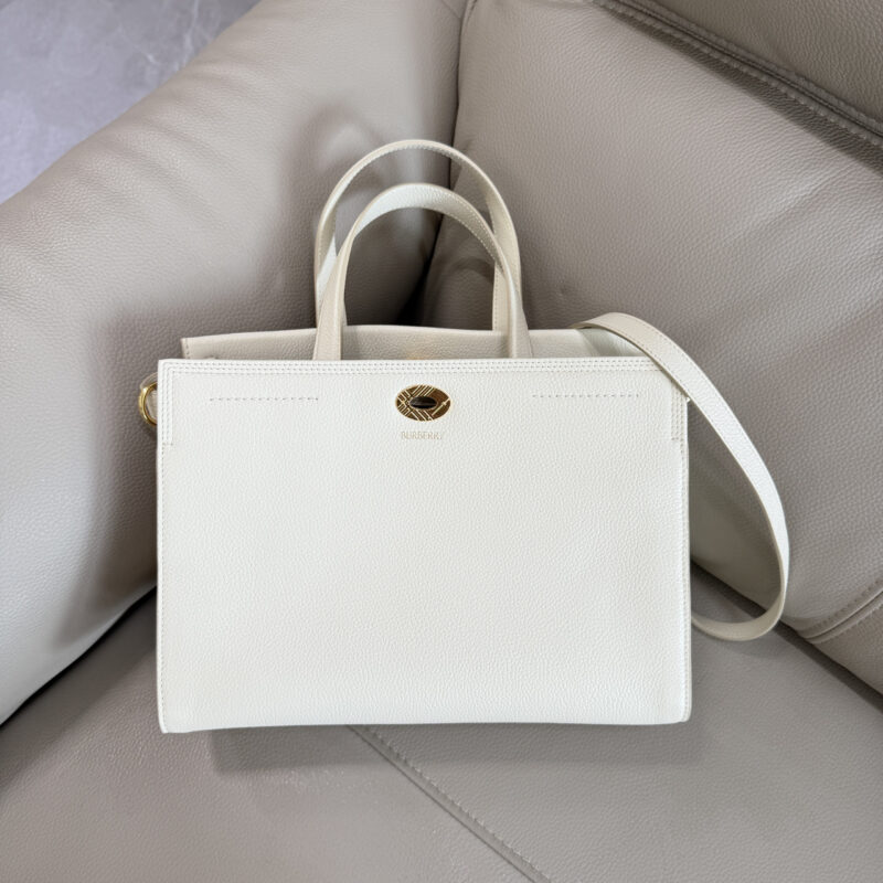 Burberry B家新款托特包 型号3431