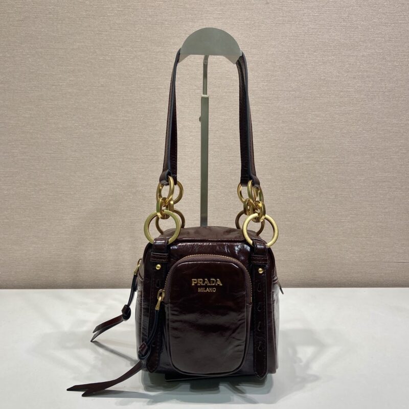 PRADA 新品油腊皮🎉1BB137小号