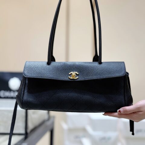 CHANEL 26S 明星款荔枝纹法棍包👜 AS6288