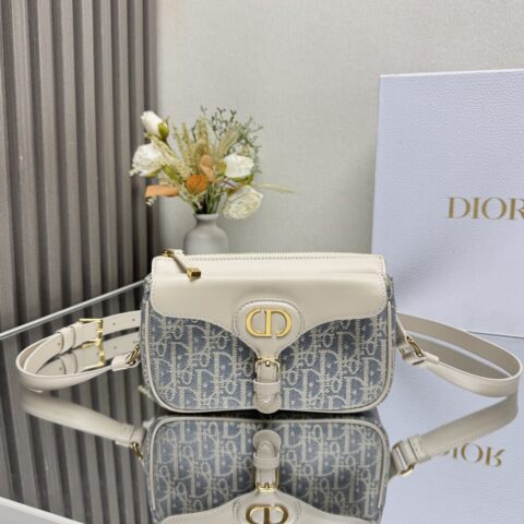 DIOR  新款波比拉链小包 型号：2358 「椰子蓝D布配皮」