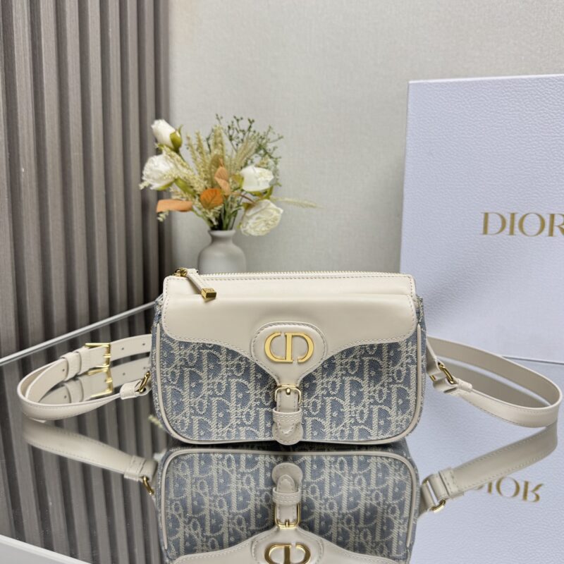 DIOR  新款波比拉链小包 型号：2358 「椰子蓝D布配皮」