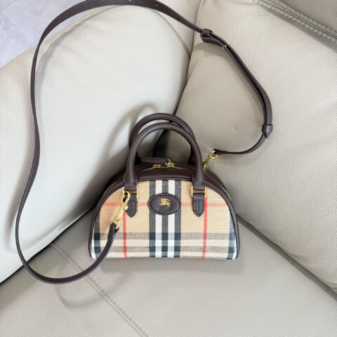 Burberry 迷你 Highlands 保龄球包 型号2811