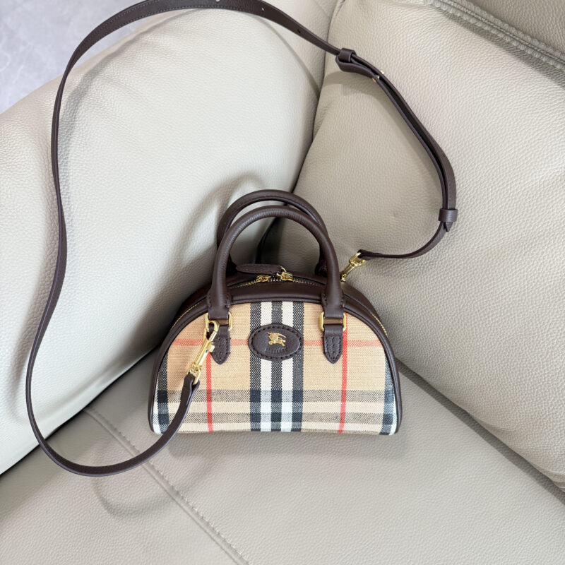 Burberry 迷你 Highlands 保龄球包 型号2811