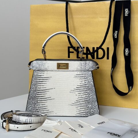 FENDI Peekaboo 全新系列I see you petite 款号:66802