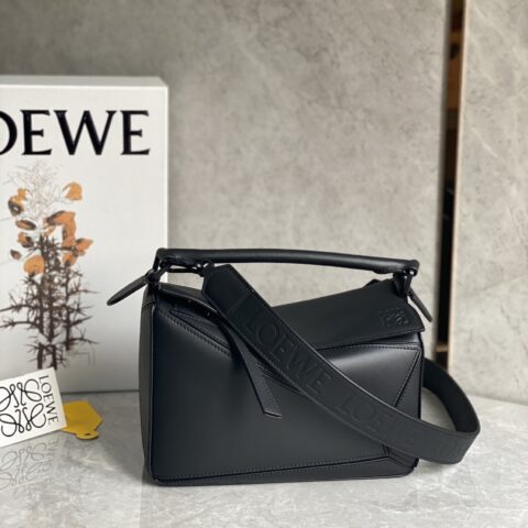 LOEWE puzzle酷黑系列 0189