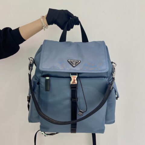PRADA 新款双肩包🎉2VZ118航天蓝