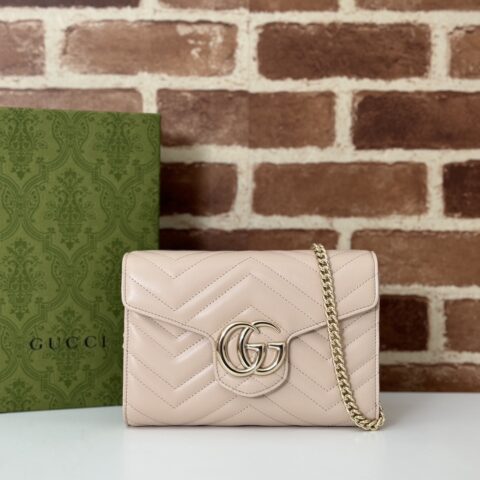 GUCCI 专柜品质，顶级原单货，实物实拍！款号474575新浅粉