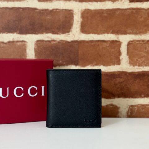GUCCI 专柜品质，顶级原单货，实物实拍！款号818949克胶