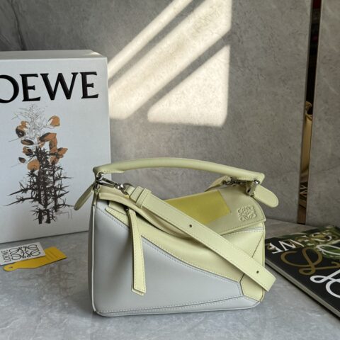 LOEWE 新拼色puzzle 0189