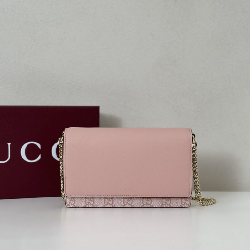 GUCCI 专柜品质，顶级原单货，实物实拍！款号826720粉胶