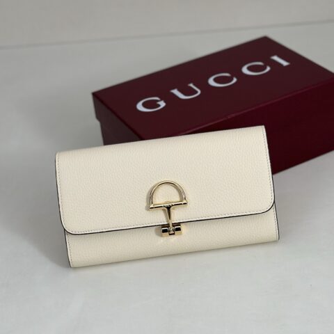 GUCCI 专柜品质，顶级原单货，实物实拍！款号848791白荔