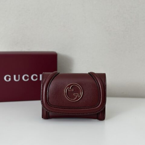 GUCCI 专柜品质，顶级原单货，实物实拍！款号818795酒红