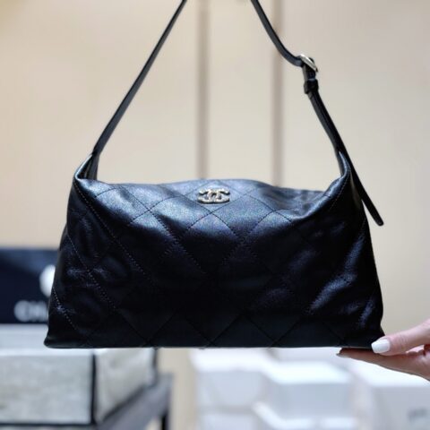 CHANEL 26P 菜篮子hobo腋下包👜 AS6139