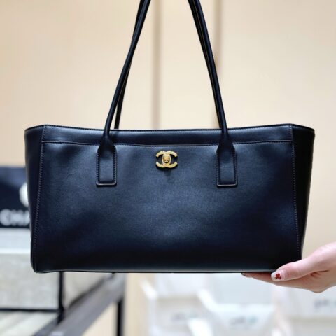 CHANEL 26S Cerf 超经典托特包👜 AS6243