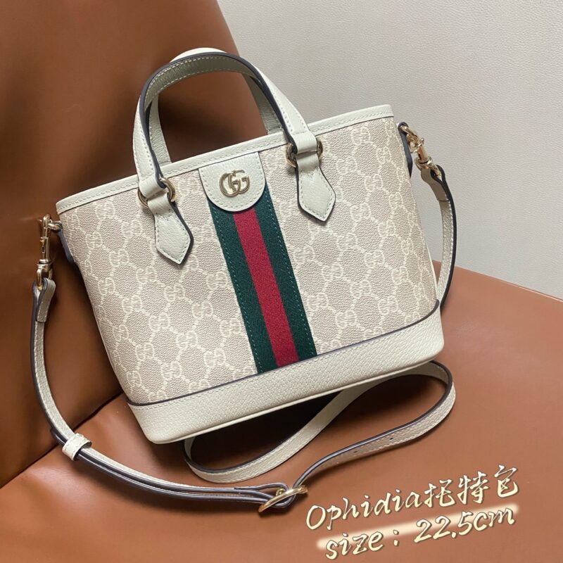 GUCCI 𝐎𝐩𝐡𝐢𝐝𝐢𝐚 托特包 型号836848