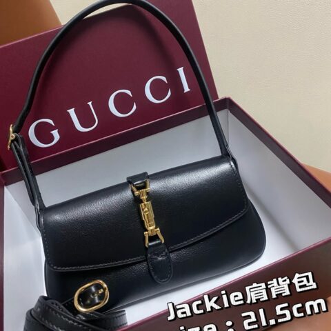 GUCCI Jackie 肩背包 型号867156