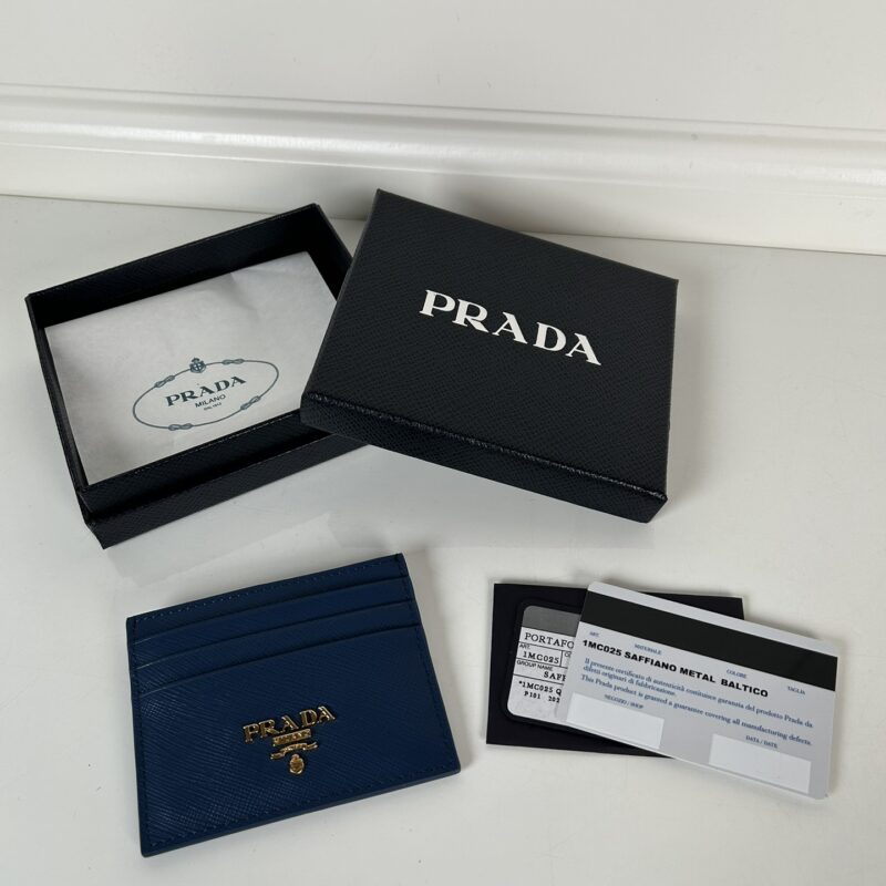 PRADA P家➡️ 男女通用小卡包,型号1MC025