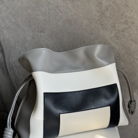 LOEWE 25秀款拼色🔘福袋Flamenco 0800