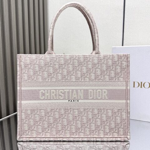 DIOR 𝗕𝗼𝗼𝗸 𝘁𝗼𝘁𝗲 购物袋 经典老花粉中号