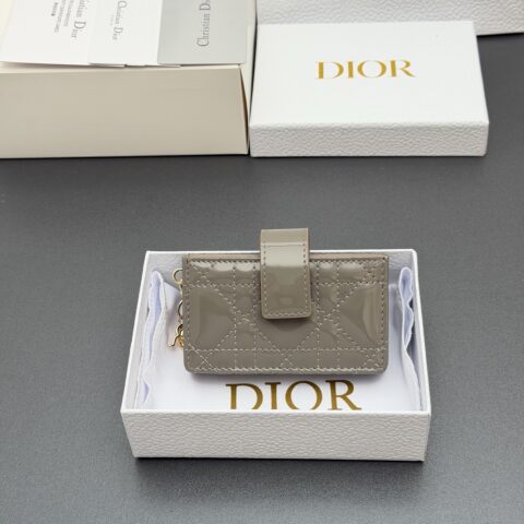 DIOR 【Lady Jasmine卡夹系列】型号：S0074   云石灰漆皮牛皮腾格纹