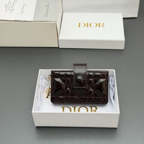 DIOR 【Lady Jasmine卡夹系列】型号:S0074 褐棕色漆皮牛皮腾格纹