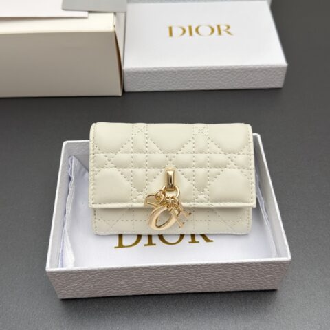 DIOR 【Jolie Glycine钱包系列】型号：S0966  奶白騰格