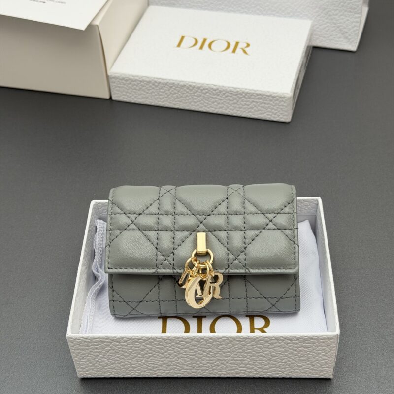 DIOR 【Jolie Glycine钱包系列】型号：S0966  雲霧藍騰格