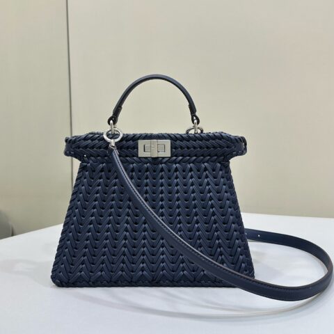 FENDI Peekaboo ISeeU全新系列全皮编织款 款号80138m
