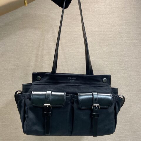 PRADA 新品route 🎉1BG645托特包