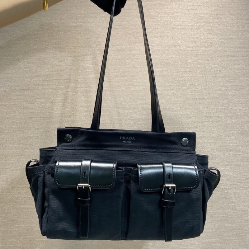 PRADA 新品route 🎉1BG645托特包
