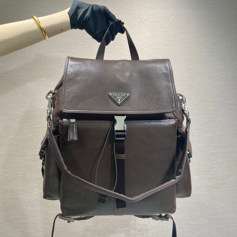PRADA 新款双肩包🎉2VZ118小羊皮
