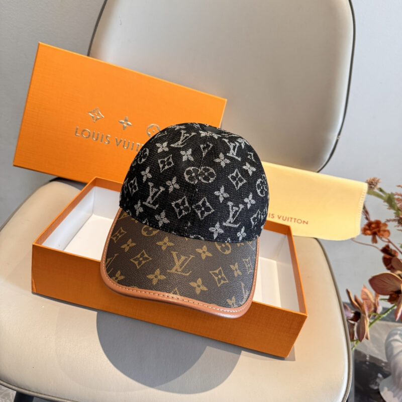 LV (路易威登)新款原单棒球帽 老花拼接