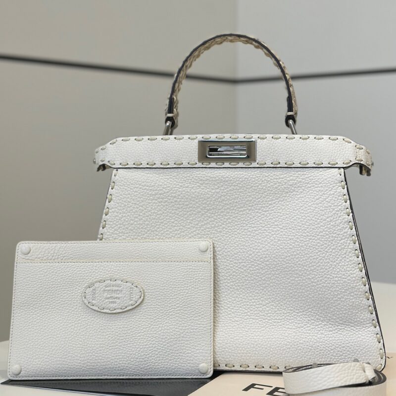FENDI 最新𝐏𝐄𝐄𝐊𝐀𝐁𝐎𝐎中号手袋  款号80013AL
